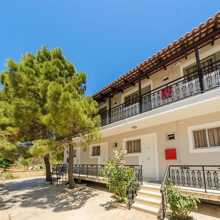Karras Livin Apartman Laganász Kültér fotó
