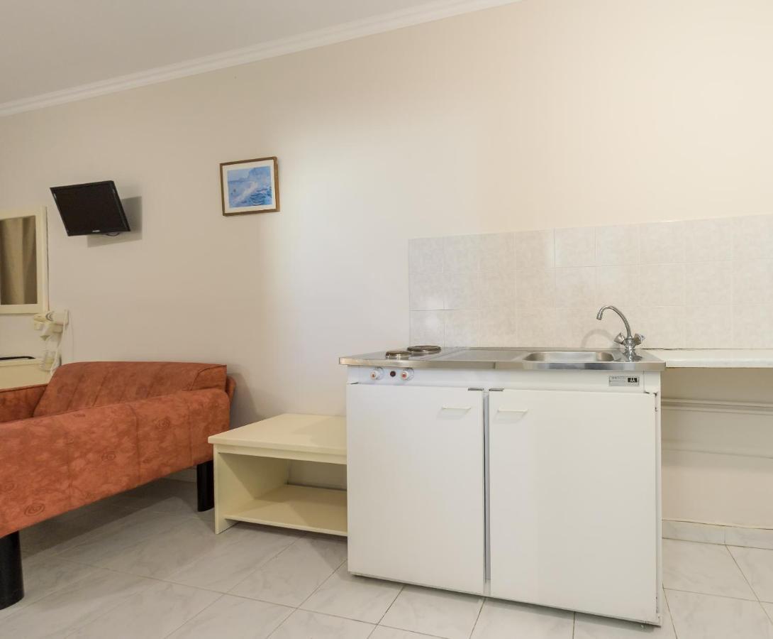 Karras Livin Apartman Laganász Kültér fotó